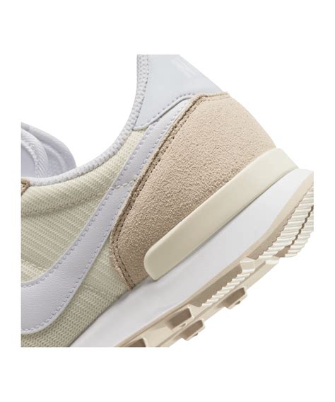 nike internationalist damen weiss beige|Nike Internationalist 'Beige White' .